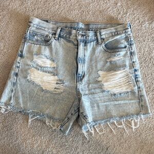 American Eagle Outfitters Light Blue Distressed “MOM SHORT”